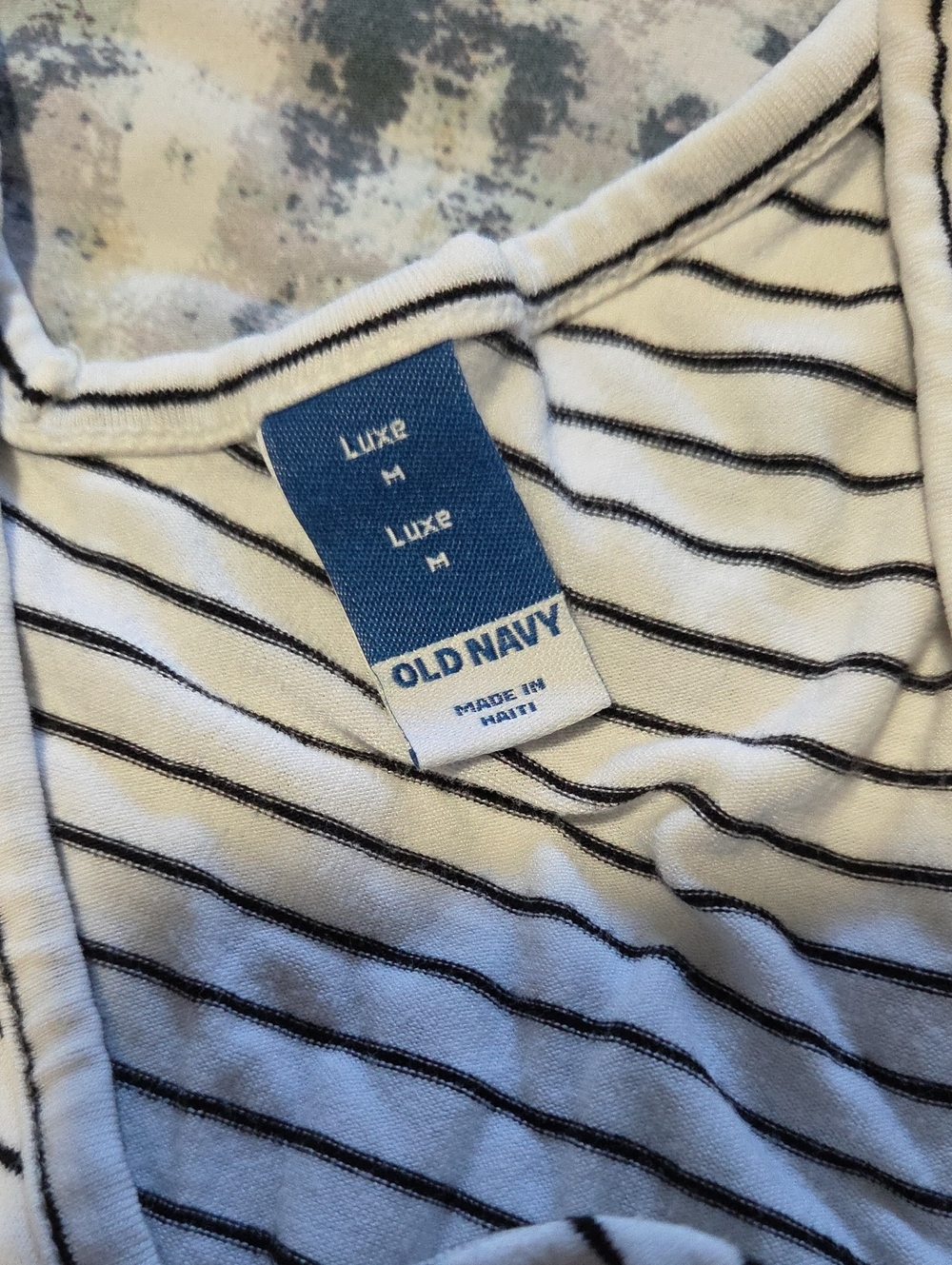 Old Navy Tank - Picture 4 of 6